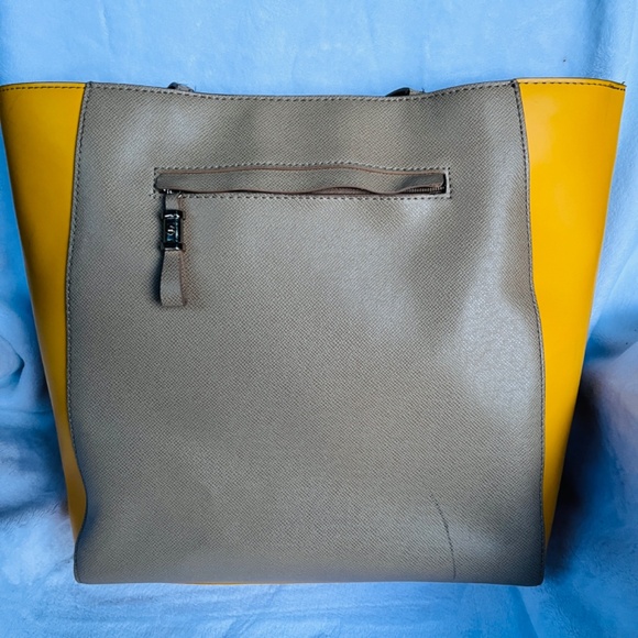 Ivanka Trump Top Handle Tote Tan Yellow Gold Hardware Large Handbags Yellow Bow - Picture 10 of 16